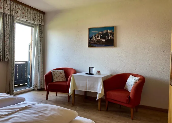 Schoene AussichtAlbergo