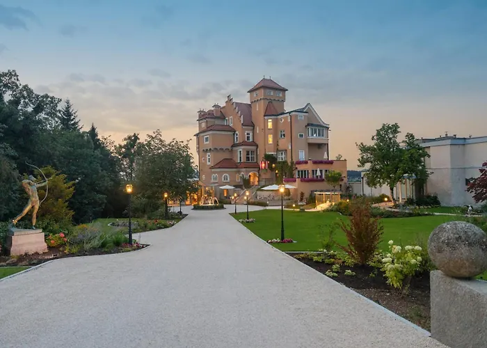 Hotel Schloss Moenchstein Salisburgo